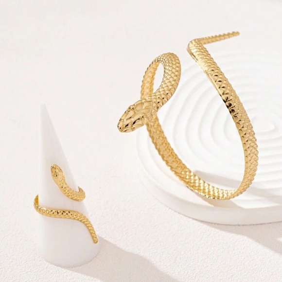 Anthropologie Serpenti Gold Snake Ring&Bracelet Set - Picture 3 of 9